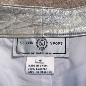 Vtg LEATHER St. john by Marie Gray. wide legSz 4. Like new!! 100%. High waist  😍